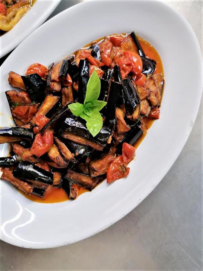 Hotel Ristorante Amitrano Помпей Екстериор снимка