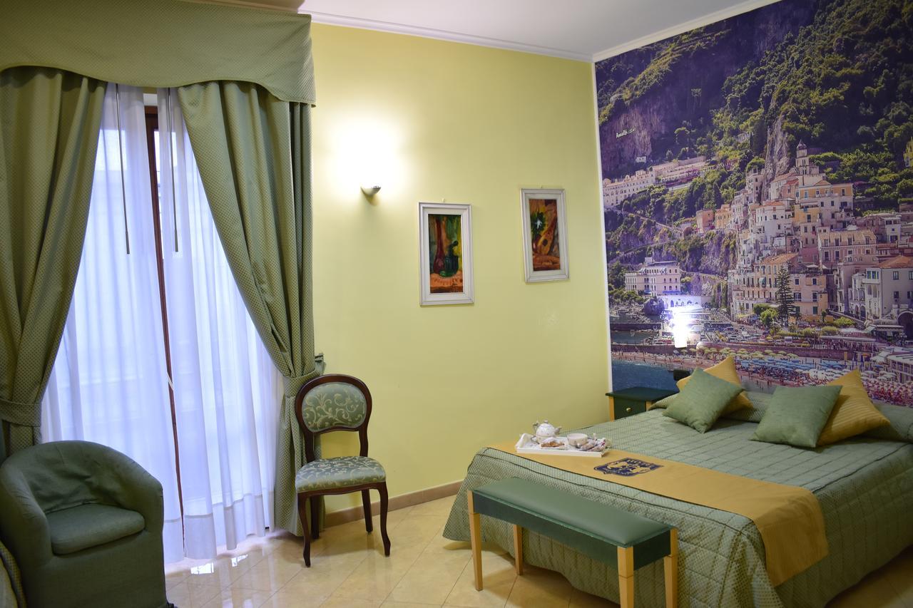 Hotel Ristorante Amitrano Помпей Екстериор снимка